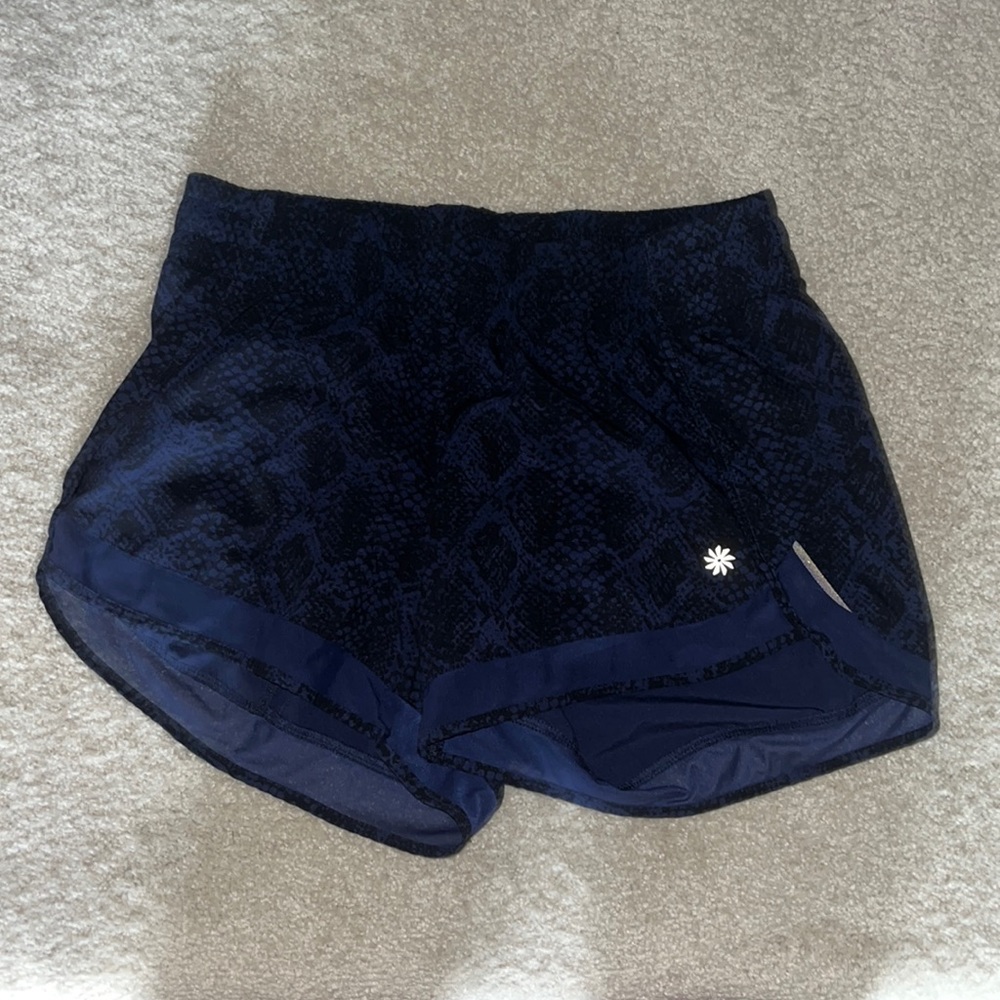 Athleta shorts. Snake skin patterns 2.5 inch.
